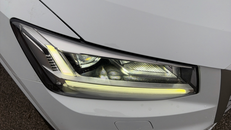 Audi Q2 35 TFSI S Line 5dr S Tronic Petrol Estate